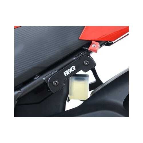 REAR F/REST BLANK PLATE CBR500